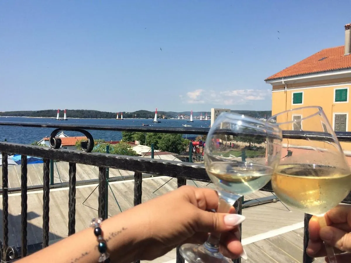 Apartment Nino Rovinj